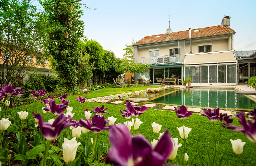 Rieper Garten und Schwimmteich in Ingolstadt gestaltet Ihren persönlichen Garten nach Ihren Wünschen.