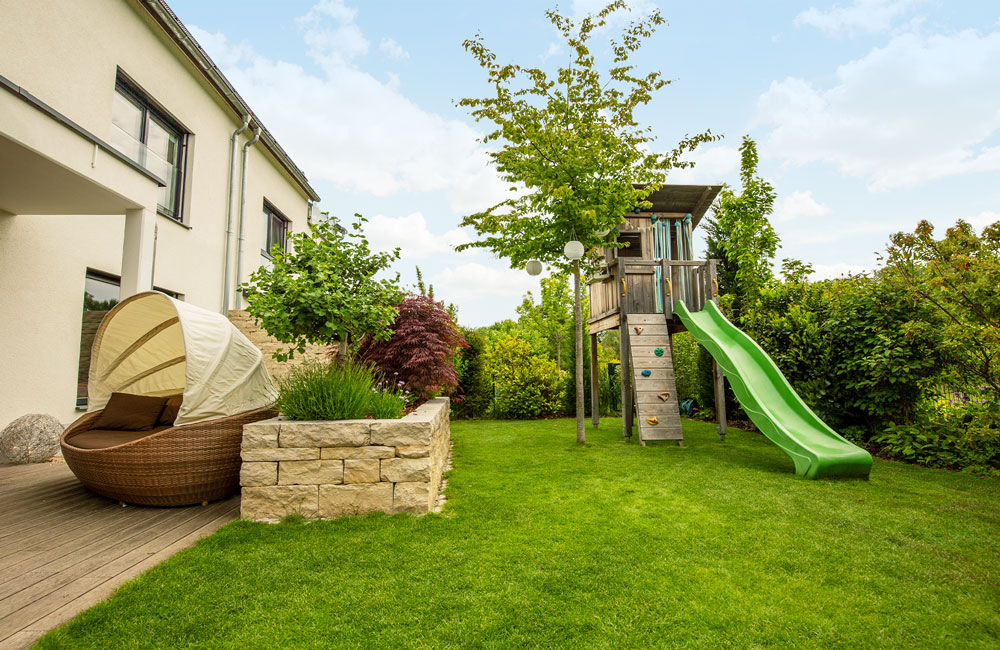 Rieper Garten und Schwimmteich in Karlskron realisiert ebenfalls die Garten-Träume Ihrer ganzen Familie.